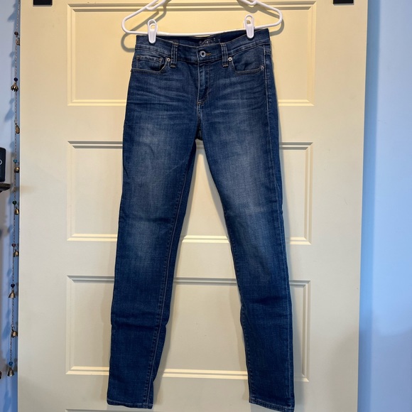 Lucky Brand Brooke Skinny Jeans Size 2/26 - Picture 2 of 9
